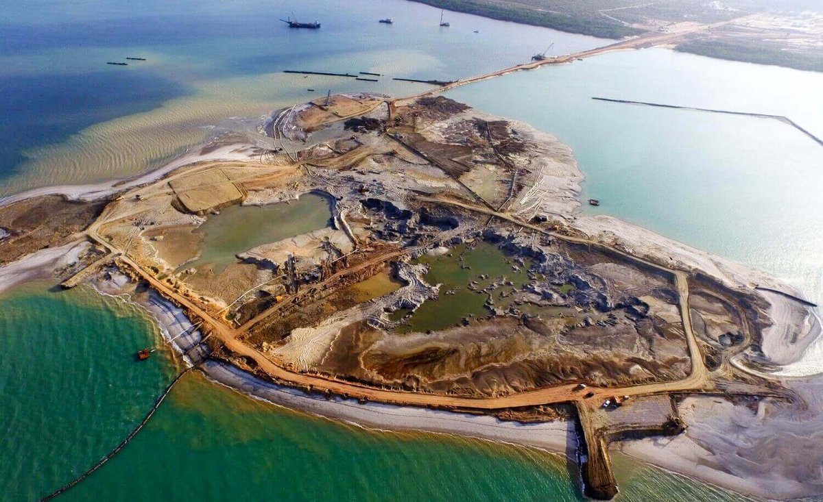 The GoK is funding construction of the 1st 3 berths of Lamu Port. The 1st berth is under construction @ 23% completion #LAPSSET #GoKDelivers