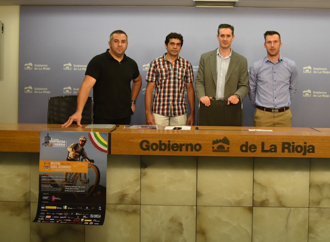 riojadeporte's tweet photo. @DazconaDiego y Carlos Fernández @ventrosa presenta la I  BTT Ventrosa de la Sierra  https://t.co/EWzIUvfRBz https://t.co/mHomPgHmbY