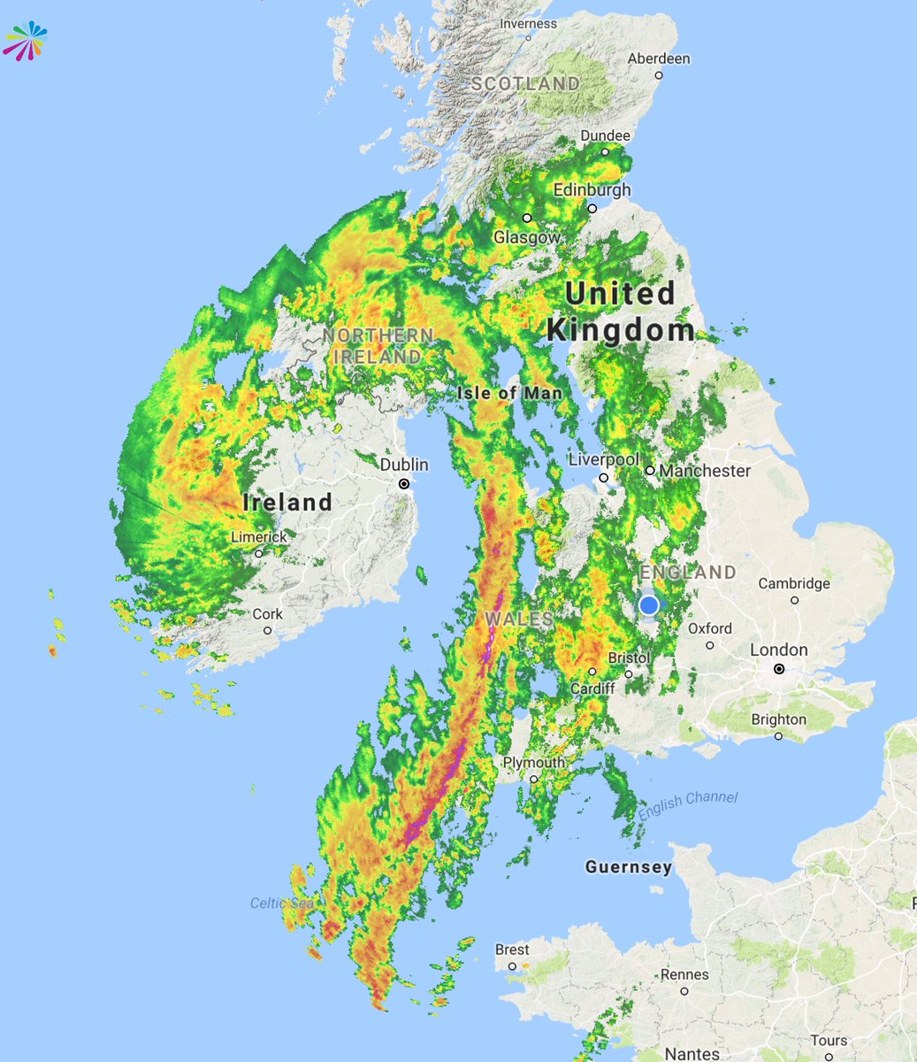 DaveThroup's tweet photo. I seem to have woken up in November! Big Atlantic storm clattering into UK. Wet and very windy. Watch for falling branches as trees in leaf https://t.co/GiYAPyoQHP