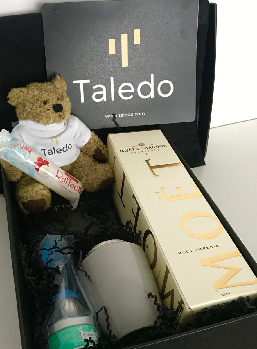 Prepping Taledo gift boxes! Did you know that we send each person hired through us a box full of goodies, as well as a 500€ bonus? #addvalue