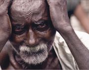 attusundar's tweet image. இந்த விவசாயியின் கண்ணீரை விடவா உயர்ந்தது இந்த நடிகையின் கண்ணீர் விழித்தெழு தமிழகமே.
#saveformer