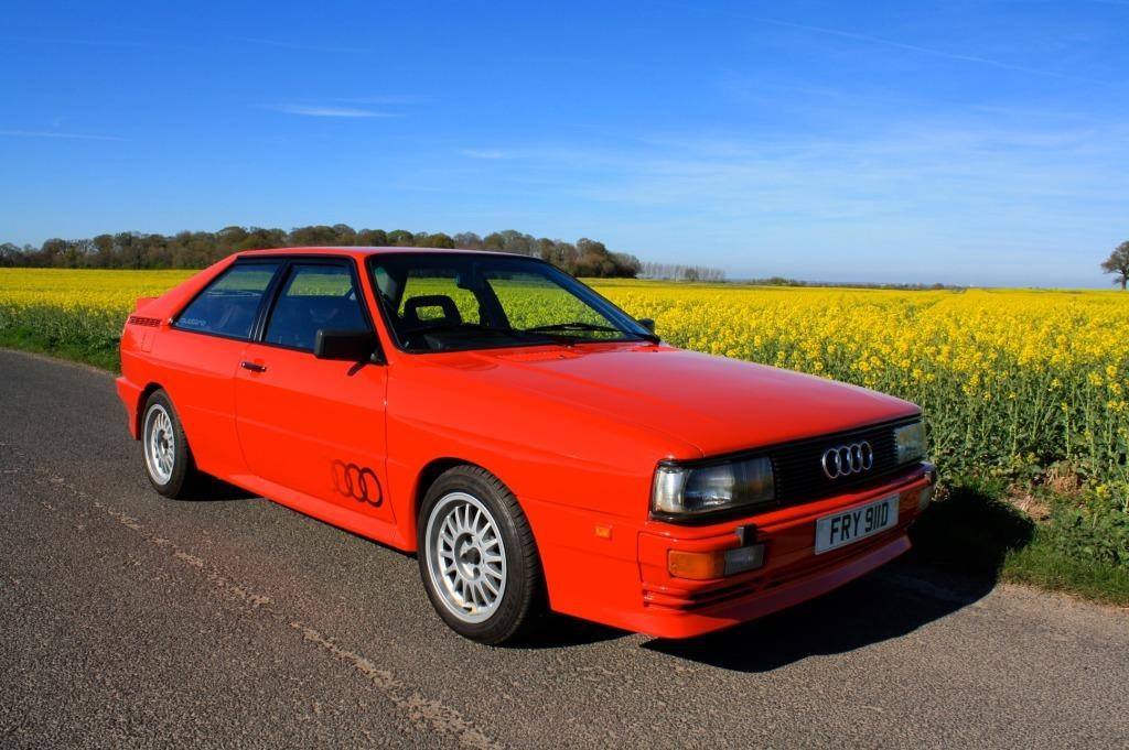 ClassicCarWkly's tweet photo. So the weekend is nearly here! To celebrate, let's have a good old fashioned argument. Which would you prefer? RT for Audi like for Porsche! https://t.co/44OCTCImOZ