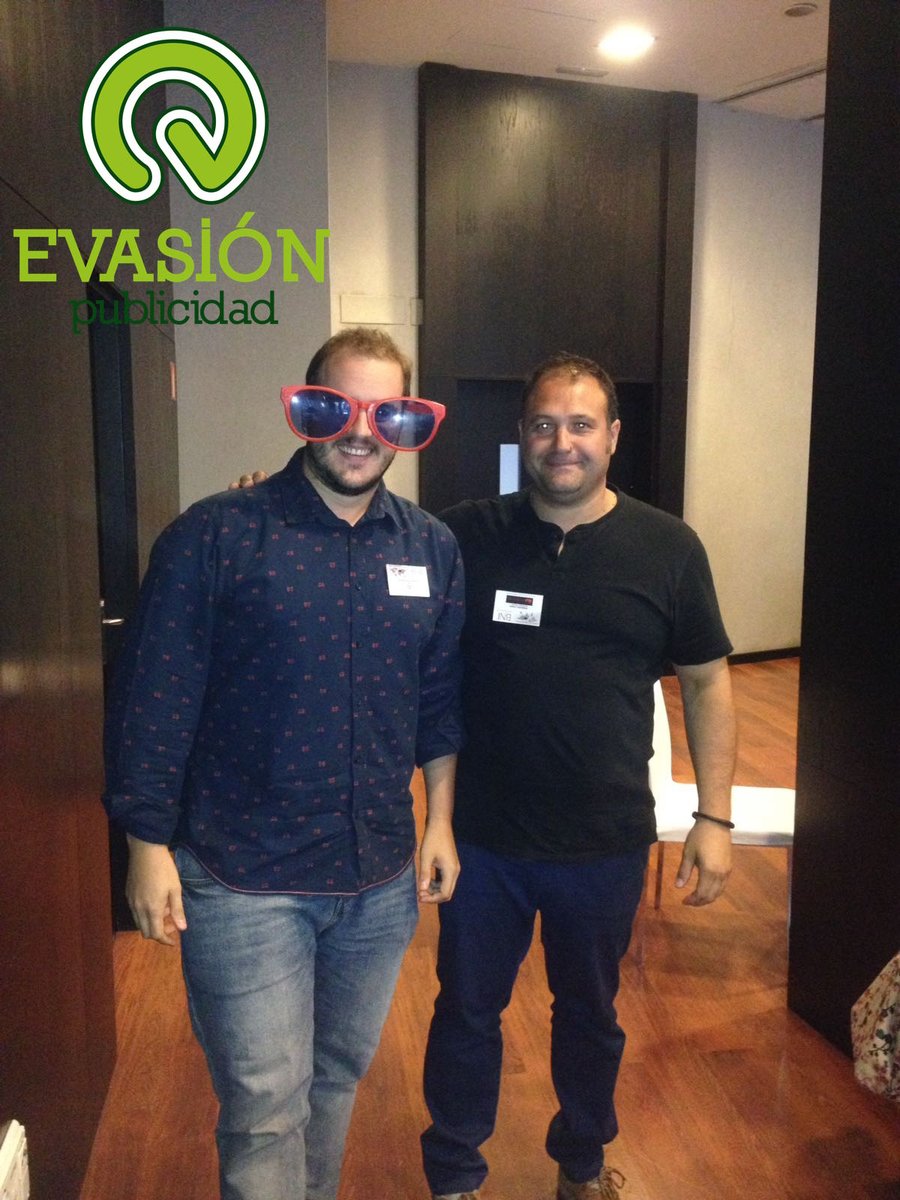 Esta mañana en <a href="/BNIProgresoGR/">BNI Progreso Granada</a> 👍🏻
#evádeteycrea #publicidad #granada #marketingonline #diseñoweb #socialmedia #networkinggranada