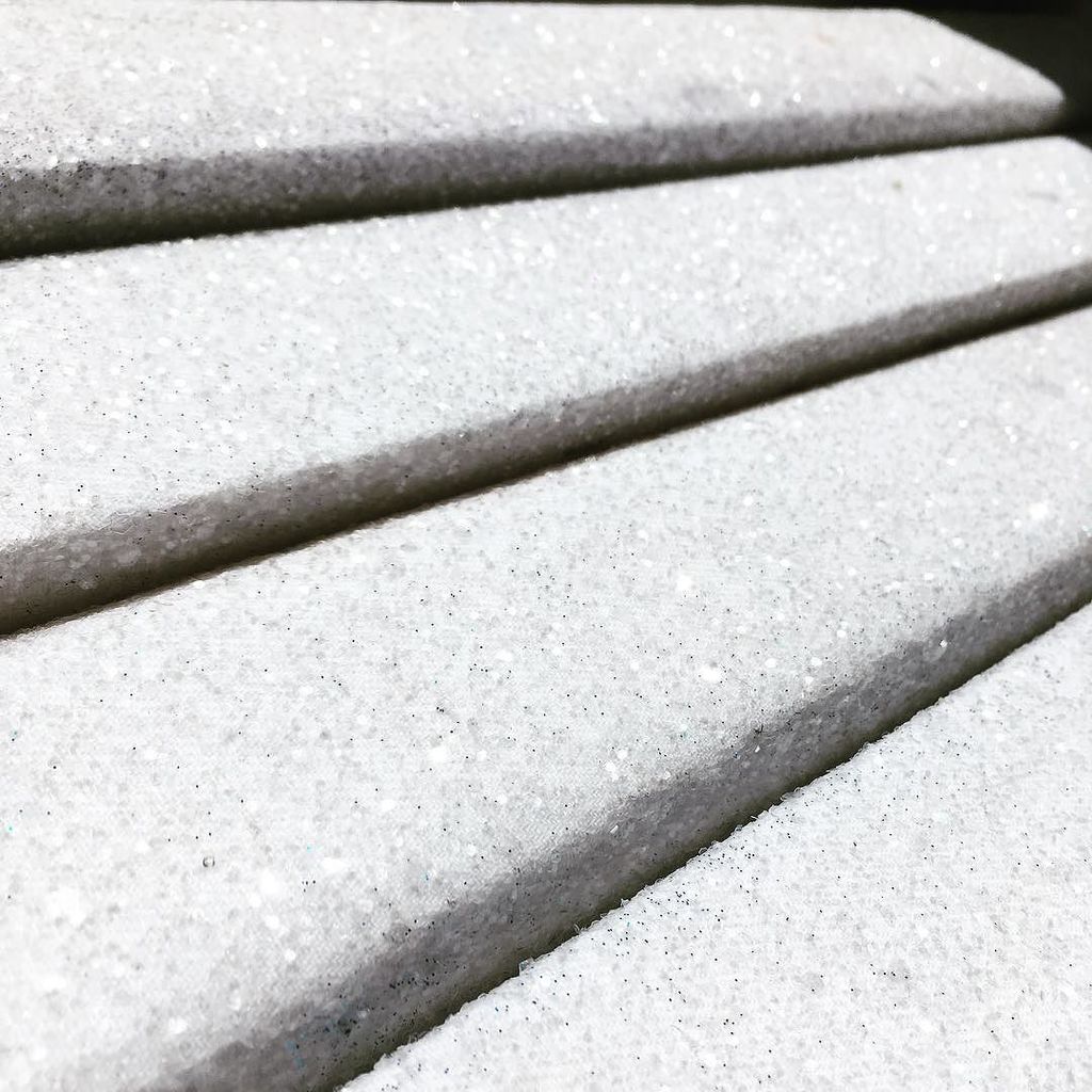smithandjakes's tweet photo. Back on the glitter. #glitter #glittercloth #fabric #fabricwrapping #setdesign #setbuild #setbuilding #setlife #st… https://t.co/c9dn7MMRLG https://t.co/6IrweUlf5V