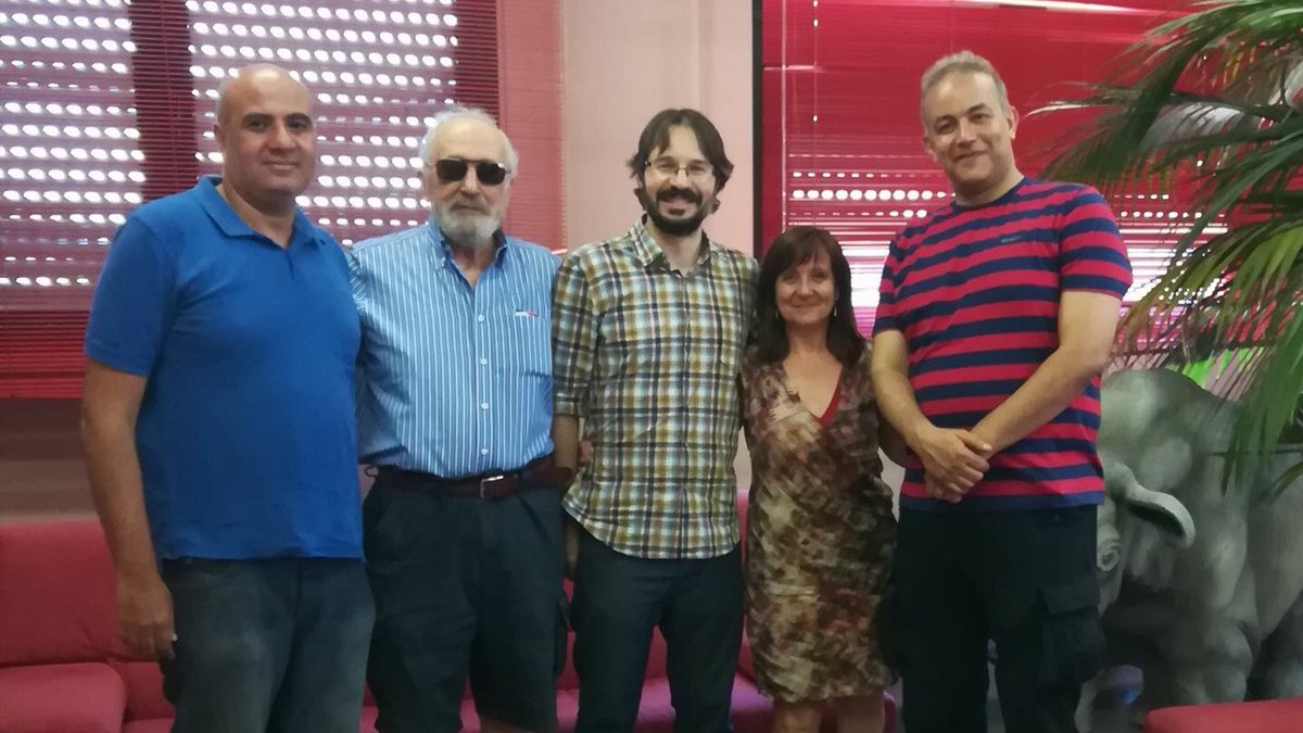 ResadMadrid's tweet photo. Ayer estuvimos con J. L. Ferrera, presidente @OISTAT_ES y @hazemzo , vicepresidente @OISTAT .Aprendimos de plástica teatral en países árabes https://t.co/BAVOJSCw5c
