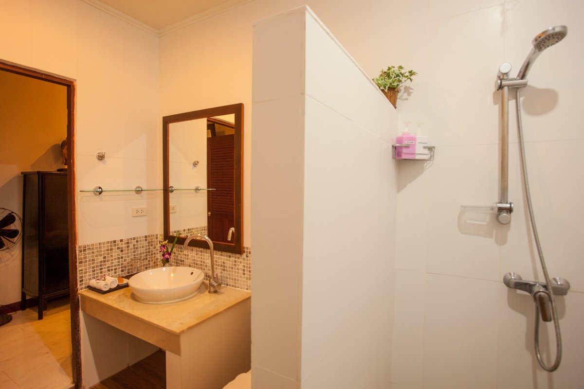 adentview's tweet image. ห้องพักห้องที่ 4