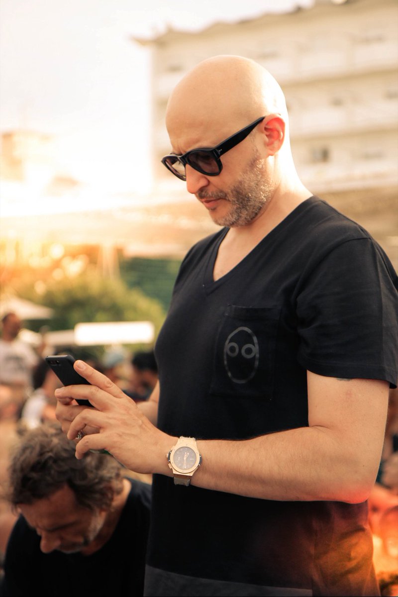 Saturnino69's tweet photo. Buongiorno ☀️ scopri a cosa serve la #SatuShirt https://t.co/bNfOrJFoA7 https://t.co/kDAN080hU9