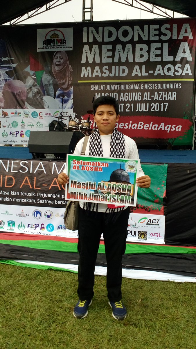 umarhasbi's tweet photo. #IndonesiaBelaAqsa Saatnya bersama selamatksn Al Aqsa !! https://t.co/Fj3qMfkePv