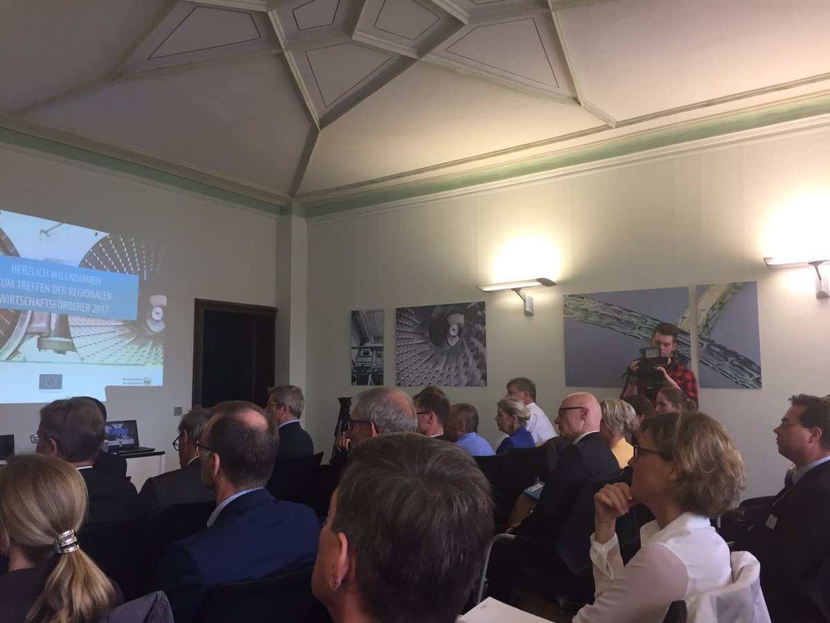 Treffen der regionalen Wirtschaftsförderer in #MV in <a href="/StadtGreifswald/">Greifswald.de</a>. Austausch über Chancen und Herausforderungen mit Minister #Glawe.