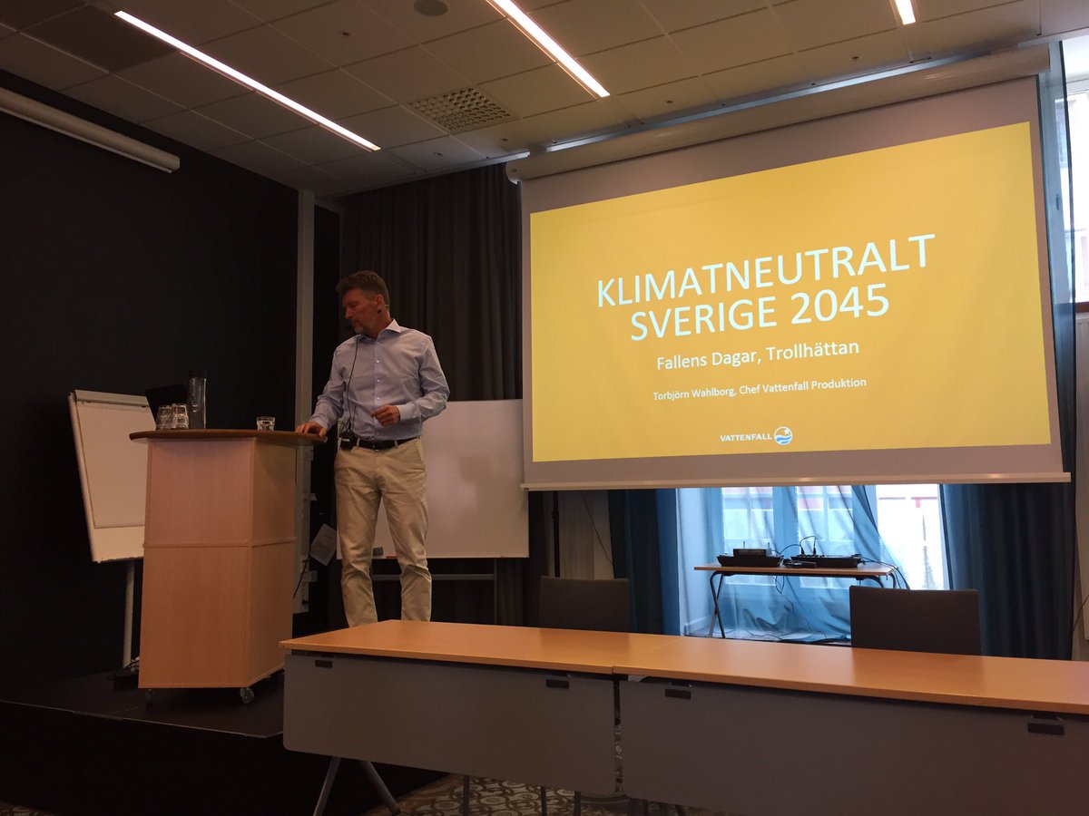 penilla's tweet photo. På d årliga sem m @Vattenfall_Se under #fallensdagar i Trollhättan. https://t.co/eUQWANGQLh