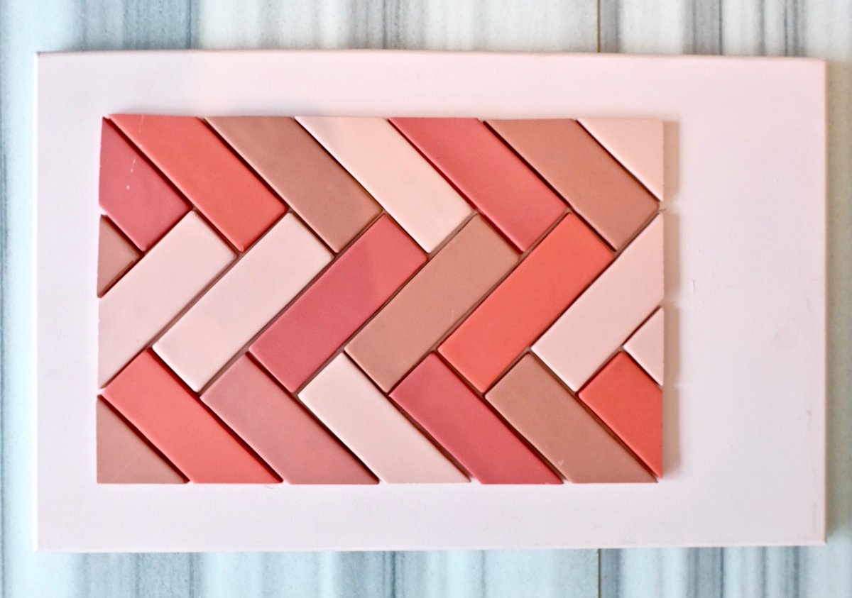 Our pink tiles are so chic we simply can't get enough of them! #pinktiles #makeastatement

bit.ly/2tJ6QBf