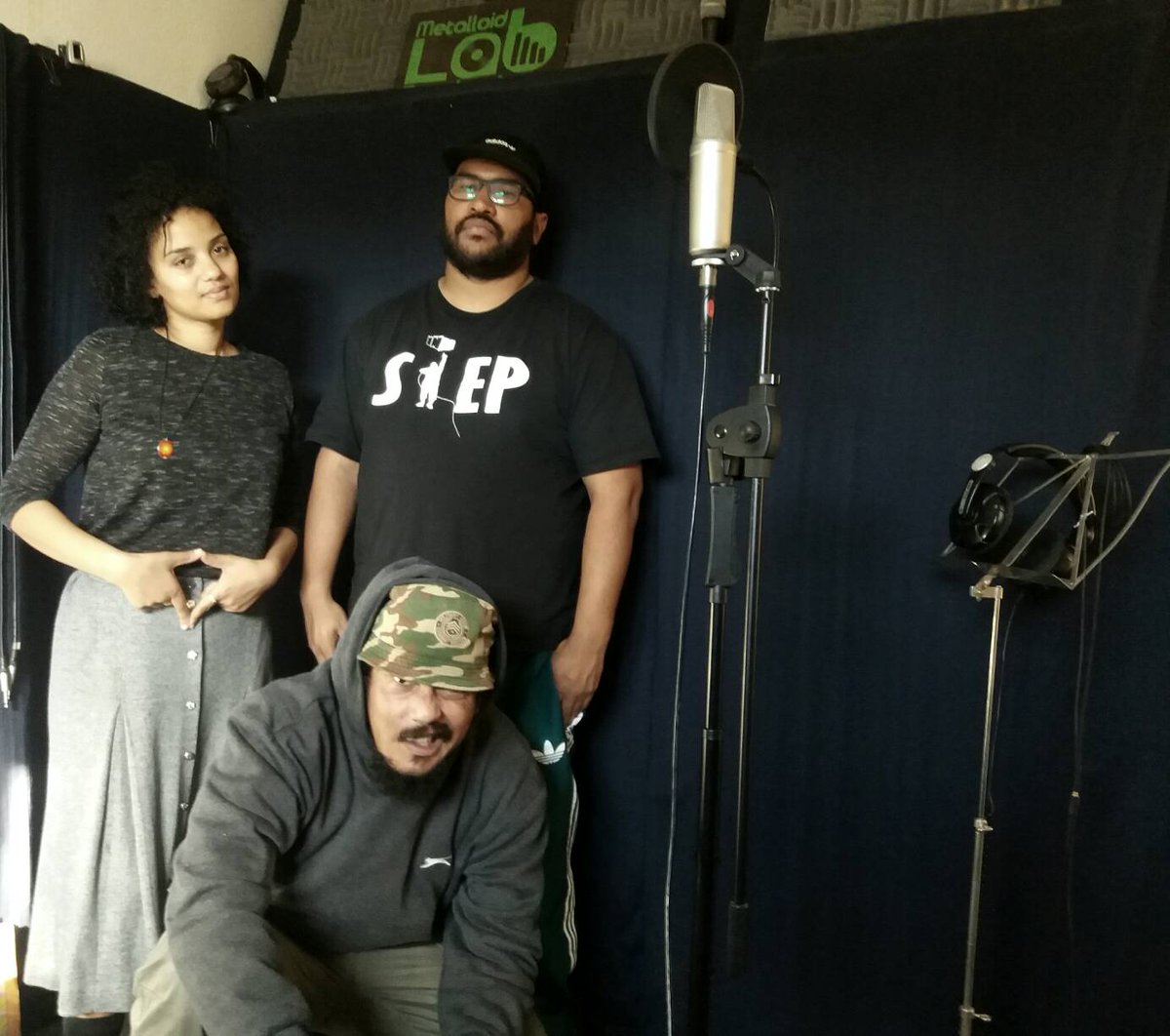 Metalloid_Lab's tweet photo. .@JediKnightCPT was in the Lab recording another song for his latest offering. This time joined by #Kayren & #GarlicBrown
#BrighterDay https://t.co/PMLAa5sEDn