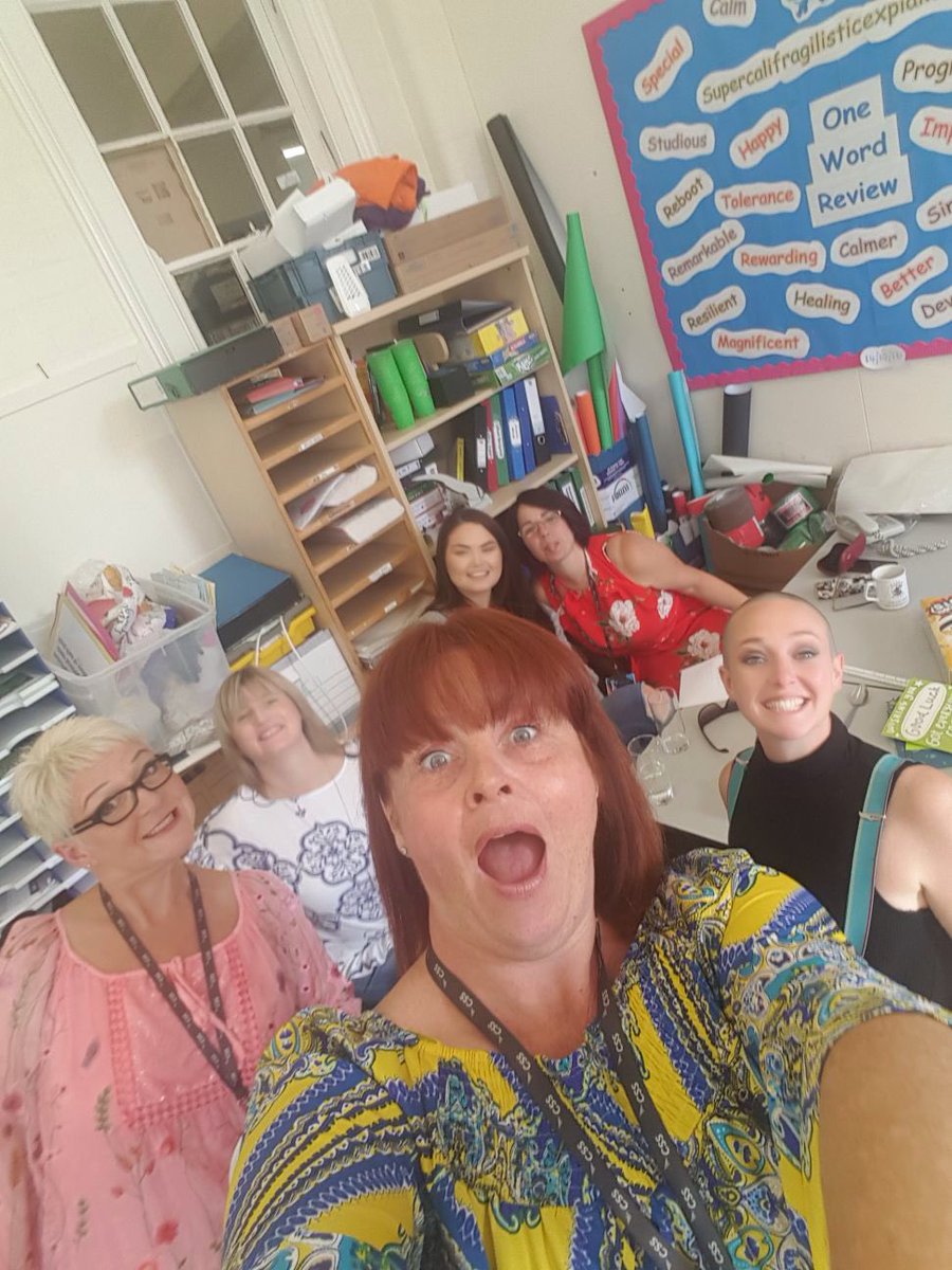 css_essexFood's tweet photo. Schools out for summer. Happy holidays everyone from the ladies at CSS LH 🎉 https://t.co/HwMyCWfOJu