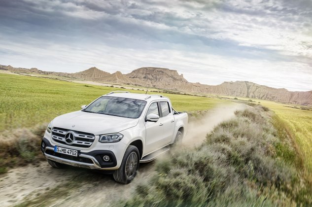 FiloDestek's tweet photo. #Mercedes X-Class örtüsünü kaldırdı #xclass #Ekonomi #Otomobil #Araba #pickup @MercedesTurkiye @MercedesBenz https://t.co/X3VrPTPrw6 https://t.co/ZsCVqJZS78
