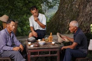 Moyeam1835's tweet photo. Tujia people like drinking moyeam snow-white tea every day https://t.co/7I1APizzzg