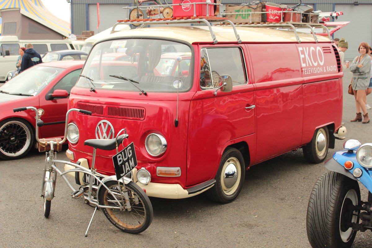 CaliforniaHire's tweet photo. Blast from the past since its #bugjam weekend PART 2,  Our pics from bugjam 27 ( 2013 ) More to follow 
 #campervan #vanlife #buslife #vdubs https://t.co/oUo8nNhnrr