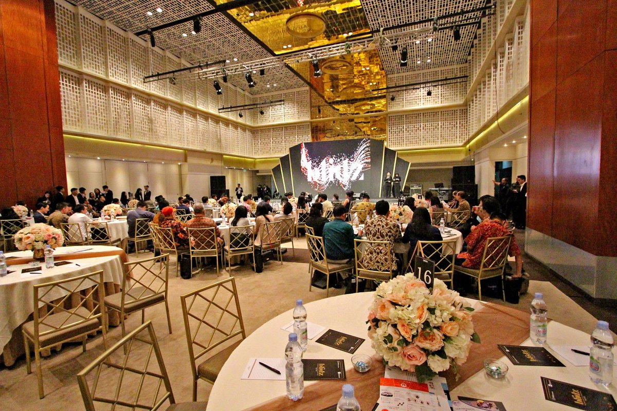 ThamrinNine's tweet photo. BLIDZ (Business Launch and Investor Dayz) Prasetiya Mulya, 21 July 2017 at #ThamrinNine ballroom..#BLIDz2017 https://t.co/ETYyZyQniV