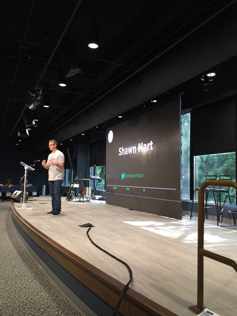 NathanGBetts's tweet photo. Our attempts at being relevant often make us irrelevant. @shawnmhart #refresh17 @ZachInst https://t.co/dPSMPtEzBm