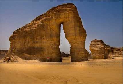 SaudiProject's tweet photo. #العلا مدينة سعودية في منطقة #المدينة_المنورة ضاربة في عمق التاريخ ، احتضنت عدة حضارات تاريخية يعود تاريخها لقرون عديدة قبل الميلاد. https://t.co/wbBEGVvPIO