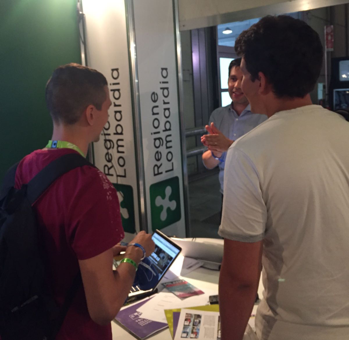 LombardiaInnova's tweet photo. Open2.0: applicativo #opensource @LombardiaOnLine per creare #network collaborativi https://t.co/uL8p9CUSCY 
Oggi a #CPIT1 #OpenInnovationRL https://t.co/vD50KMIqHr