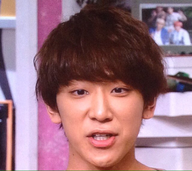 小山慶一郎ヘアスタイル