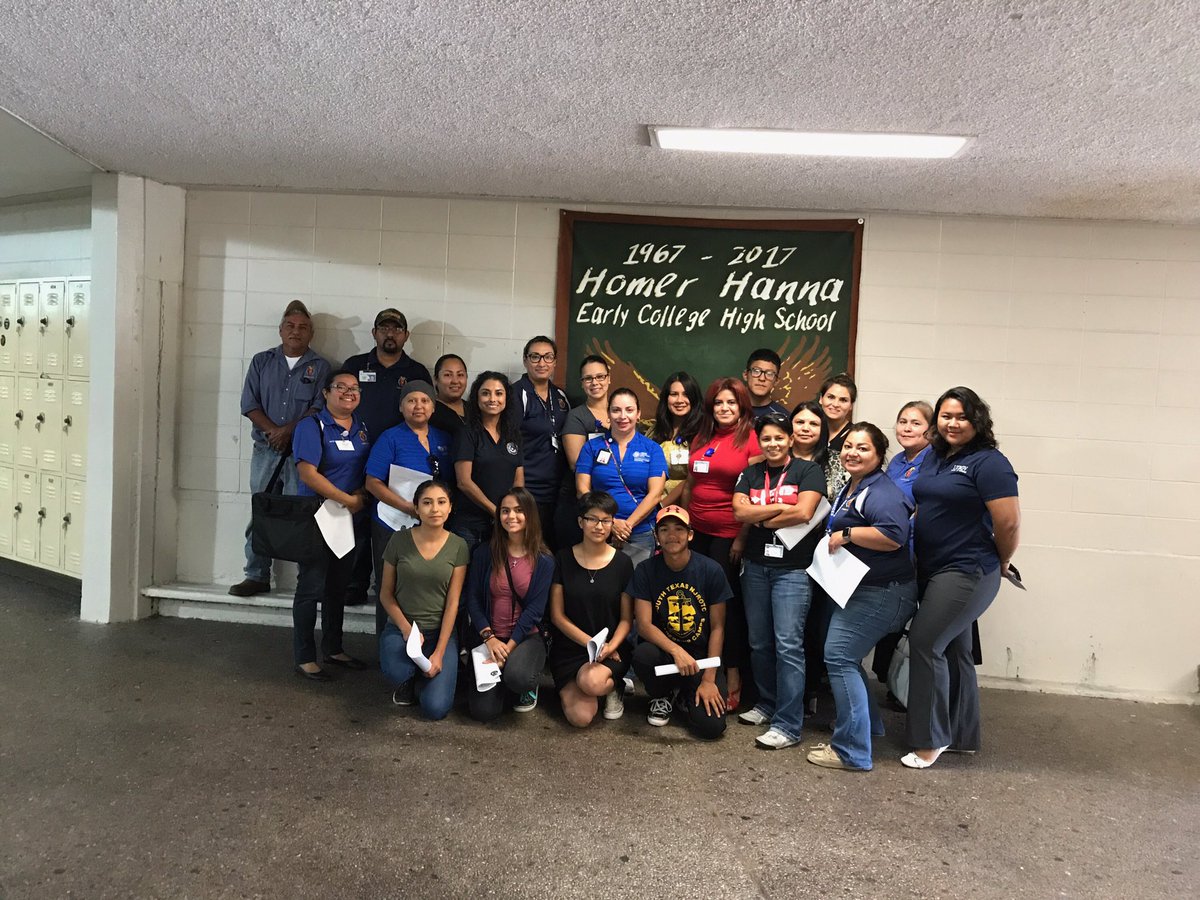 CCPHTexas's tweet photo. Brownsville are you ready for #OLS2017? Our staff is! Join us Mon-Fri for #freemedicalservices at Hanna HS https://t.co/ZXgs6cl70w