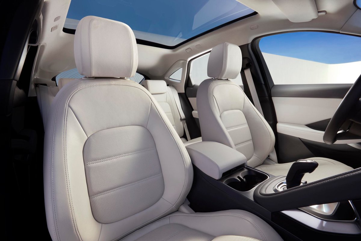 Morrisons Jaguar tweet media