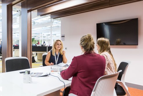 JenNewbill's tweet photo. 5 things I wish I knew before my internship | by Orlaith Dixon #DellIrelandBlog https://t.co/7frQeko6dR #Iwork4Dell https://t.co/cR4p7Kzyyv