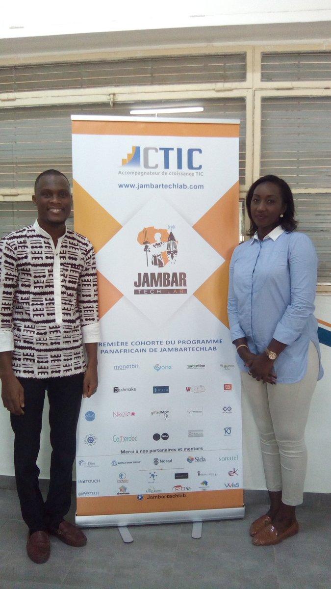 DashmakeStartup's tweet photo. click on  https://t.co/irwM78NNmk   #smallvideo about our  #heroes of  #Jambartechlab. @NkeleoOff,@DashmakeStartup https://t.co/BFMydrMSDC
