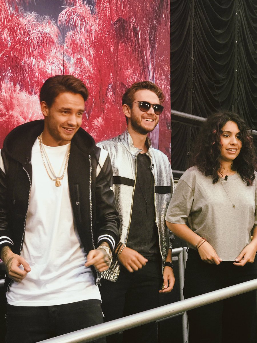 Thanks so much @LiamPayne & @alessiacara for performing with me at @GMA today!!! I love u guys!!! ♥️ https://t.co/fq5gIJJI6M