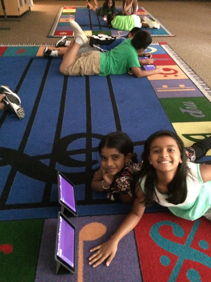 LARanieri12's tweet photo. Creating music during the last day of Jump Start! https://t.co/DVot9gifmp