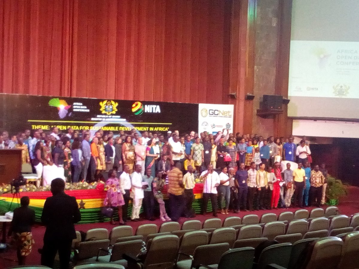 Group photograph of all participants #AODC17