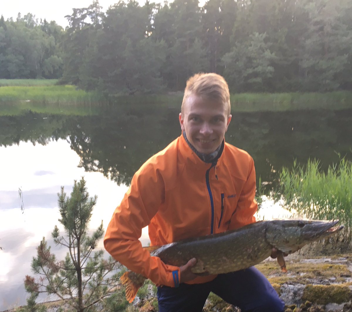 Fishing.. the best way to relax. Still waiting to break the 10kg. #6,5kg #fishing #fishingtips