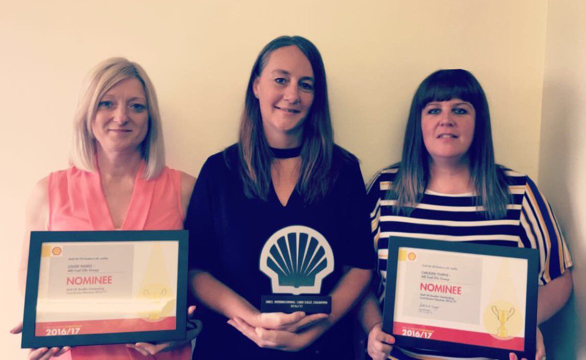 aidfuelsgroup's tweet photo. IT'S OFFICIAL! AID Fuel Oils Group are @ShellStationsUK International Card Sales Champions 2016/17 😃🎉 #fuelcards #international #EuroShell https://t.co/8Nnk3sH10M