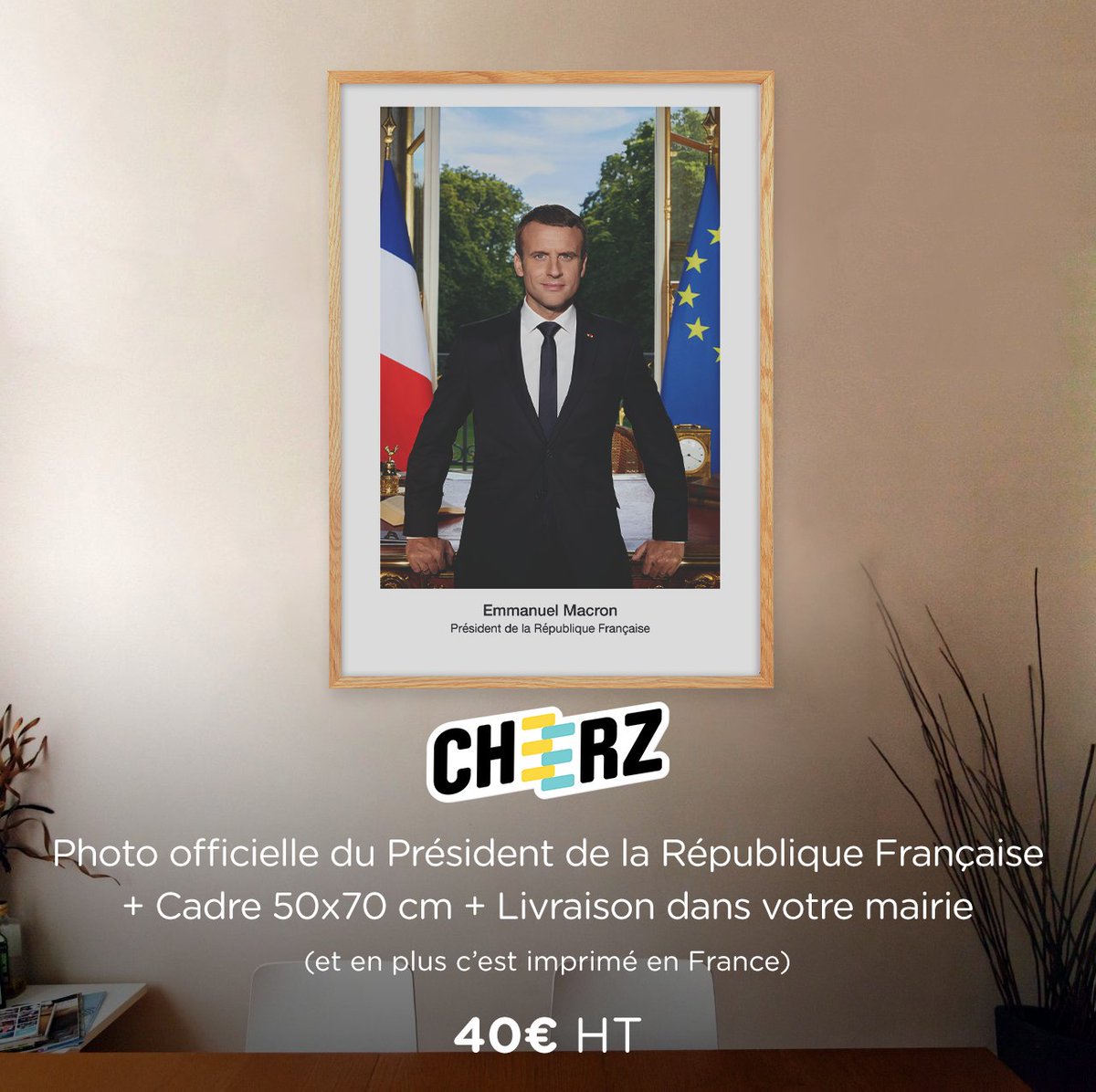 CheerzTo's tweet photo. Hey Twitter, et si on faisait en sorte que dans nos 36 000 mairies le cadre soit à la bonne taille, abordable et surtout made in France ? https://t.co/uB1JKhcPs5
