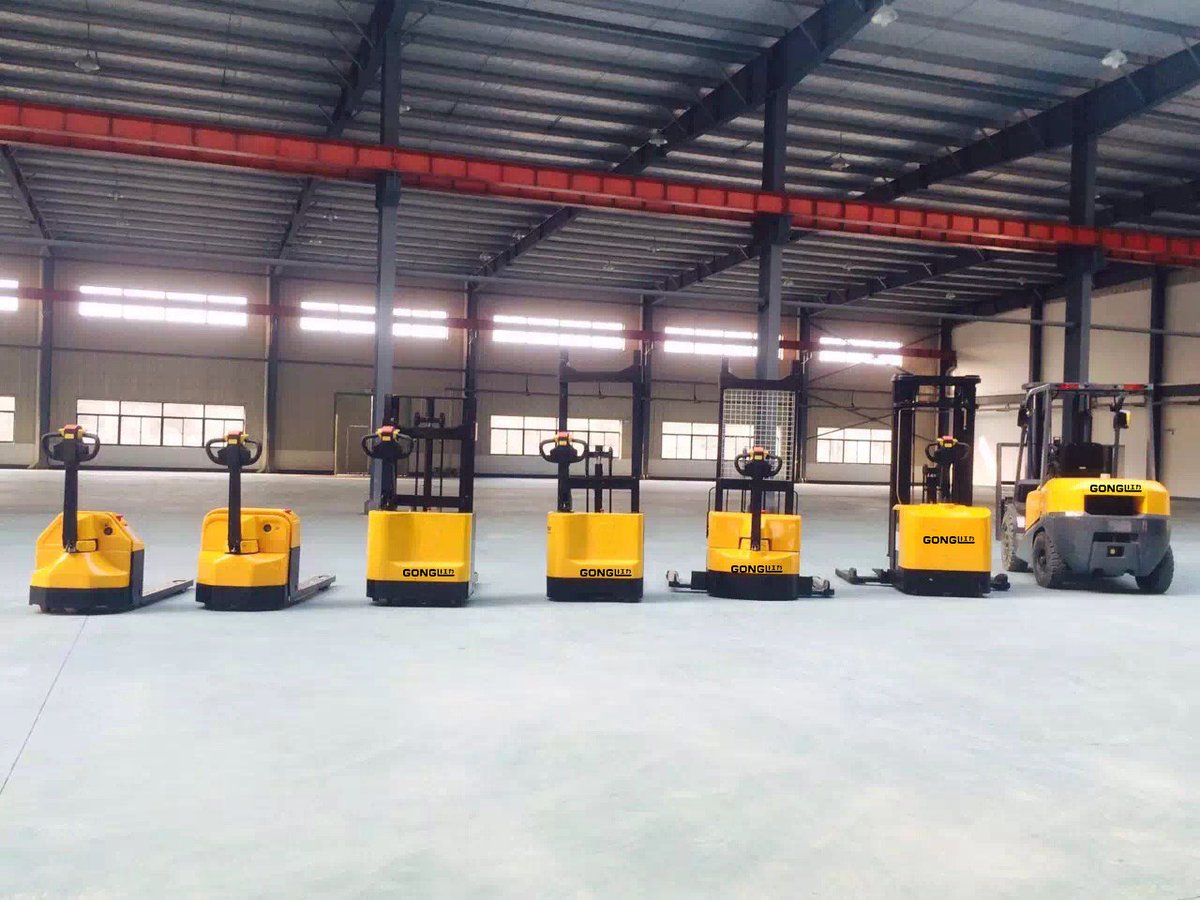 bag_equipment's tweet photo. #trucks #stacker #drumCar #semielectric #palletTrucks #fullelectric #electric #GLbrand #oildrum #drum #tigercar #car #fork #forkstacker https://t.co/VbCBzFK3gC