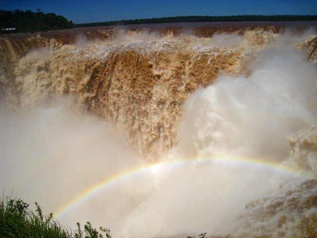 viajarconbe's tweet photo. Iguazú, las cataratas de #Argentina y #Brasil https://t.co/VofQEL1vFI #ViajarConBe https://t.co/SbMcd08OHb