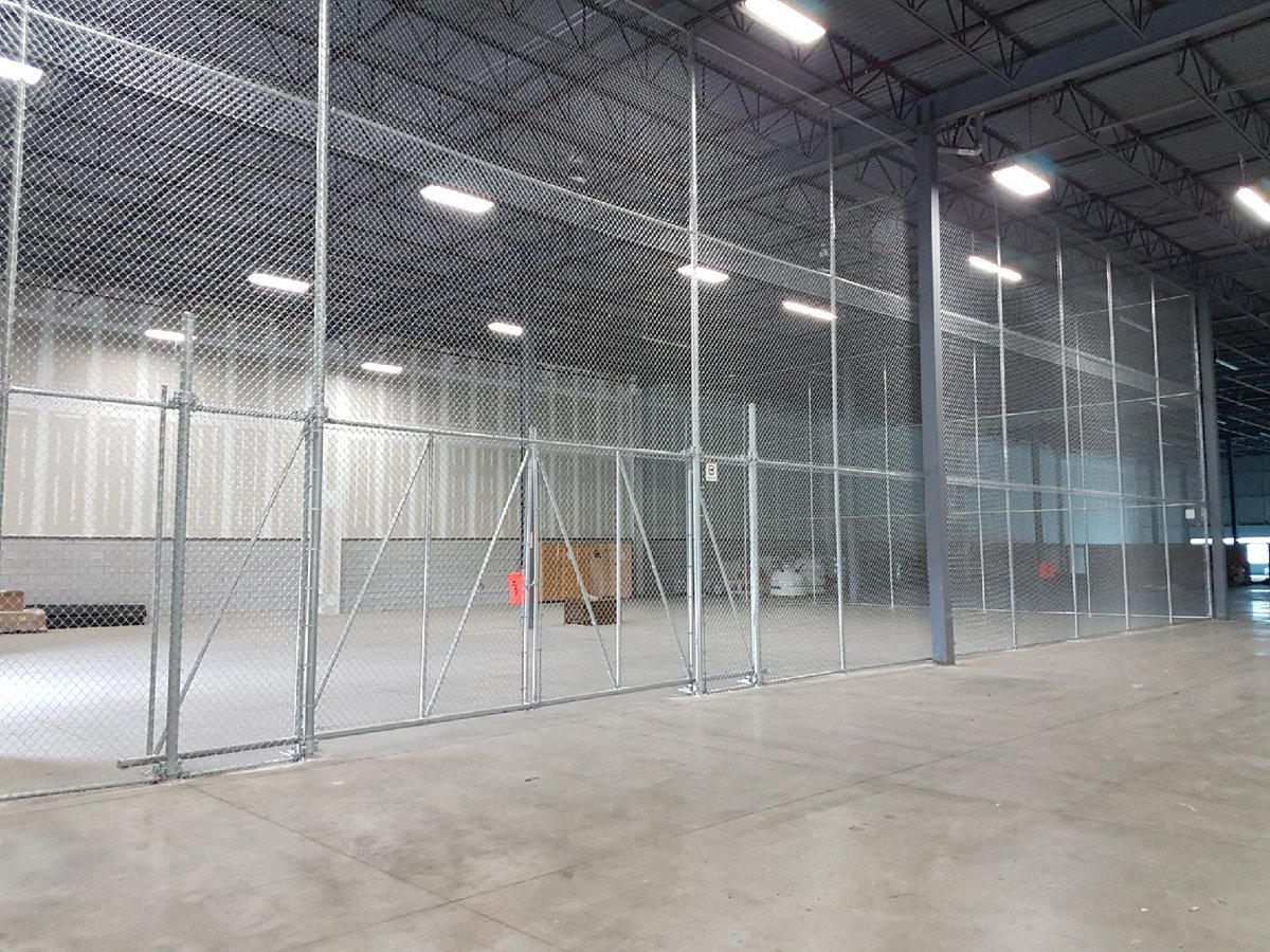 BramaleaFence's tweet photo. 28' high inside fence complete with sliding gate. Wonderful work done by Jamie and Marc. https://t.co/PXy6Bzb21a