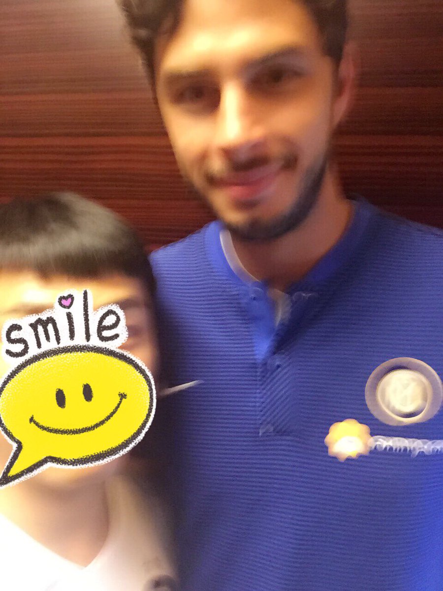 Maxine_inter tweet picture