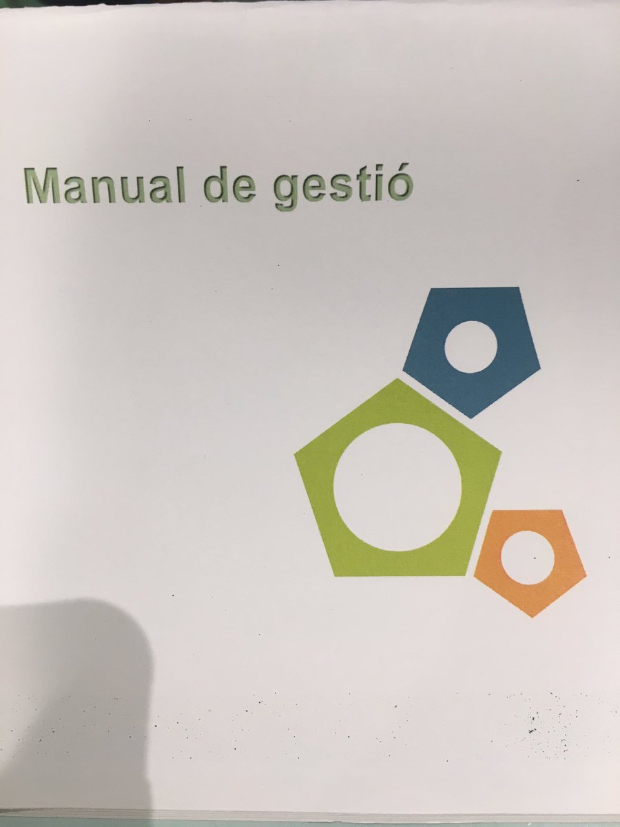 arxiustc's tweet photo. Avui assistim a una formació bàsica interna: Sistema de gestió integrat, amb la #gestiodocumental com a part del #mapadeprocessos #iso30301 https://t.co/tCQyq4BJPo