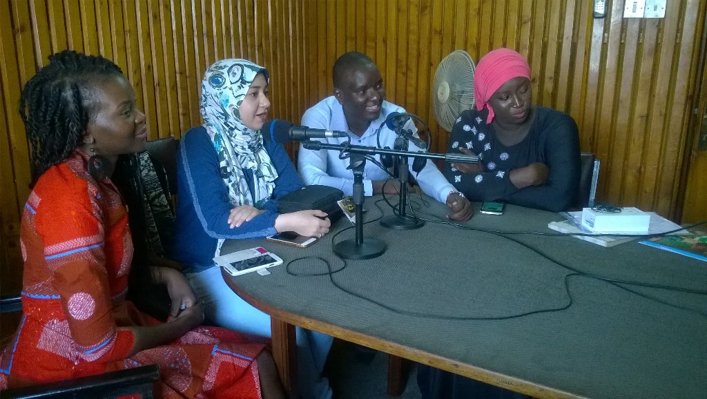 UMWAandMamaFM's tweet photo. #Filmingthebridge #EndFGM Participants at Mama FM 101.7 sharing their experiences live. https://t.co/rDCkhaObvA