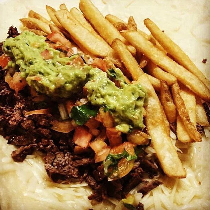KrustysUg's tweet photo. If you could design your ultimate wrap, what would be inside? Call 0706111110 delivery #silverbackwraps at 10.000 https://t.co/4q4daIfjWR