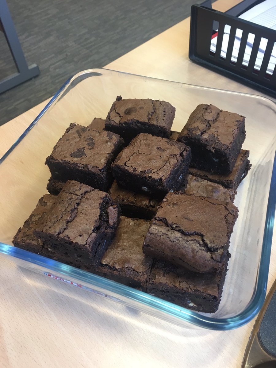 pummellclaire's tweet photo. It all makes it worth while. Presents from our senior resident #SamCross we'll be sad to see him go! #emails #funny #helpdesk @UEA_Estates https://t.co/PwNYIhCVve