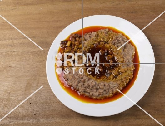 rdmstock's tweet photo. Ewa Agoyin😋 Whats your favourite combo option? Bread, Garri  or Plantain? Contributor: Abdul-Mujib #foodiefriday #rdmstock #earnmoneyonline https://t.co/H6XDJtkPum