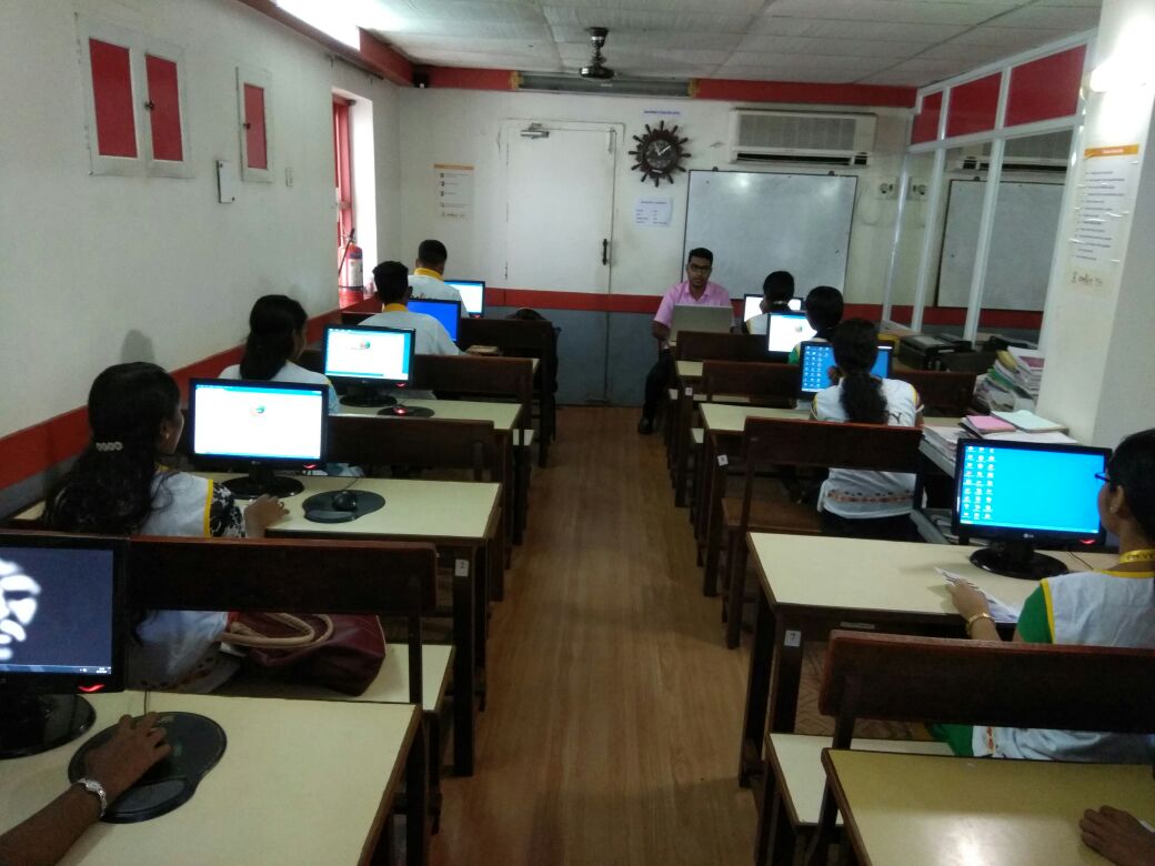 Premiershield77's tweet photo. #Rasci TA batch Assessment @santhi_systems Thrissur  #PMKVY, #ISupportSKillIndia, #SkillIndia,@NSDCIndia, @RajivPratapRudy, @MSDESkillindia https://t.co/DyLjTu2Azx