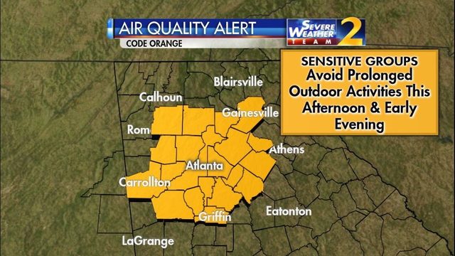 wsbtv's tweet photo. Code Orange air quality alert issued https://t.co/DFCJcUbQQf https://t.co/NqNCxwzJsS