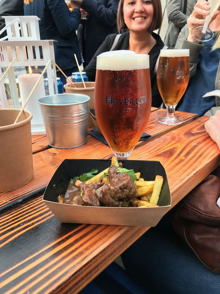DistillaSean's tweet photo. Massively impressed by the @HeverleeBeer pop up at the Arches near Edinburgh Waverley, if you're free this weekend check it out! #trytheIPA https://t.co/v0QqvHabJB