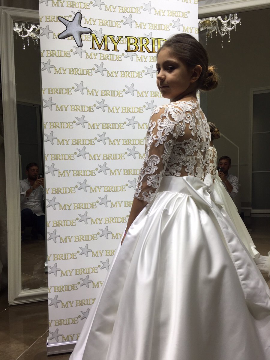 RIdropico's tweet photo. My Bride junior....per richiesta rivenditore invia email mybridesrl https://t.co/PjuBtMSWm6 https://t.co/J8GuqDA85H