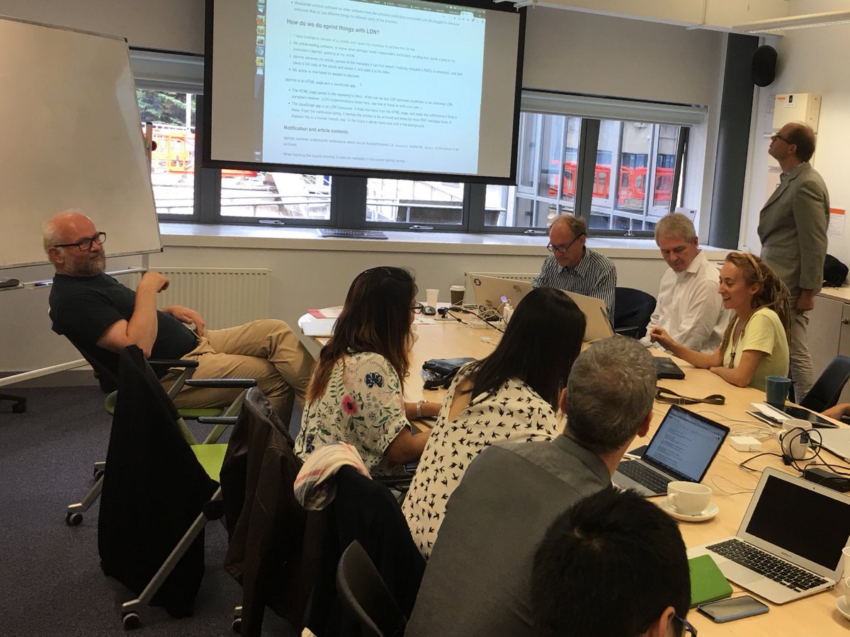 DameWendyDBE's tweet photo. SOLiD workshop @OxfordeResearch @timberners_lee @Nigel_Shadbolt @dder @bblfish @MadaanAastha @rhiaro @csarven @thanassis_t @emax #awesome https://t.co/d5Ex0J3fy4