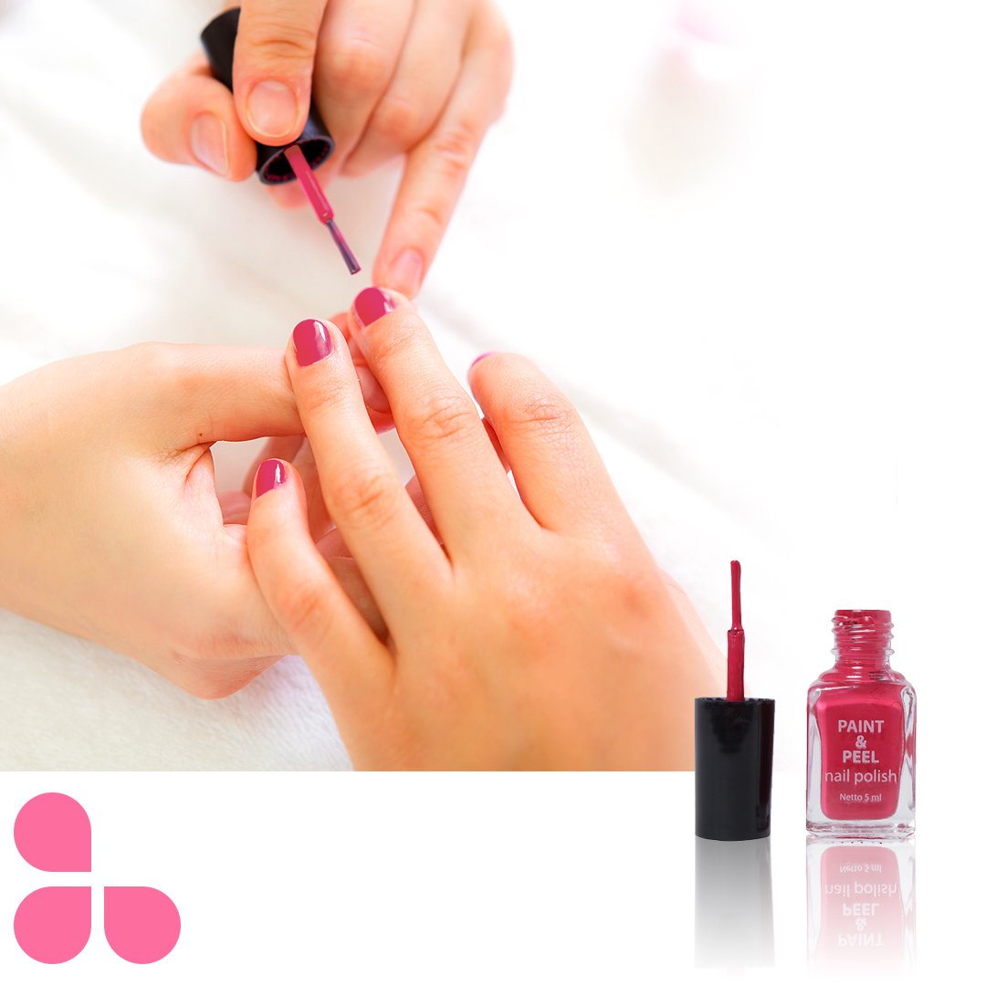 Rawat dan warnai kukumu dengan Paint &amp; Peel Nail Polish! Di BRUNBRUN, kamu bisa dapatkan nail polish bergaya classy dengan harga yang WOW!